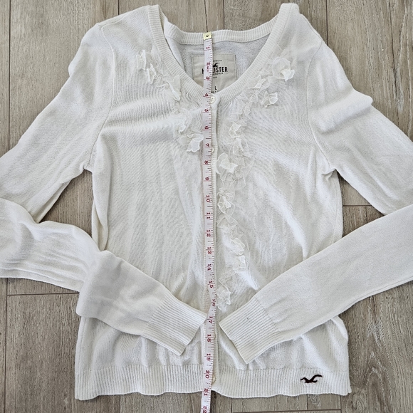 Hollister Sweater, Size L, Off White/Cream - Picture 7 of 9